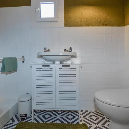 Holiday home Cozy In With Wifi *