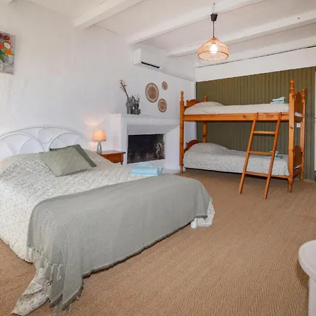 2 Bedroom Beautiful In *