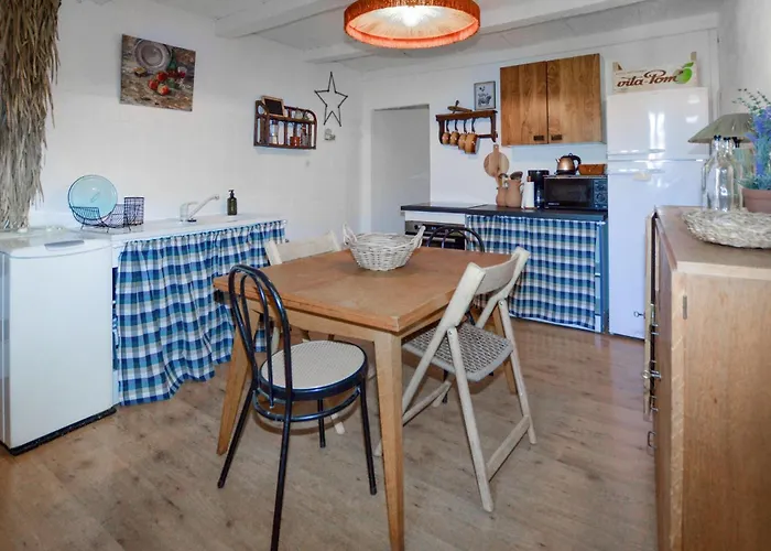 Prázdninový dům Cozy In With Wifi *