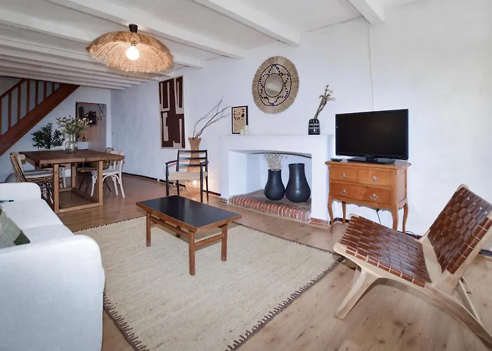 Tatil Evi Cozy In With Wifi Sollacaro